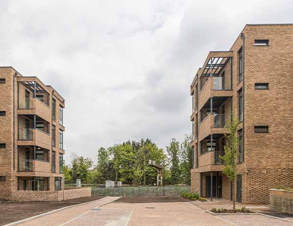 House removals Longfield